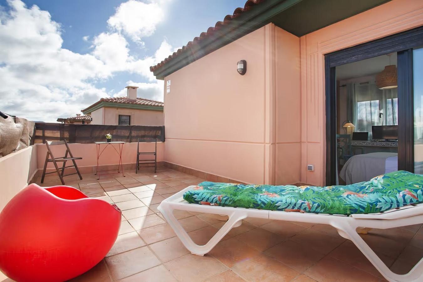 Amadeus Villa La Oliva Exteriör bild